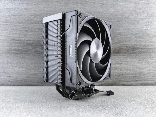 Comment configurer une solution de stockage SAN pour une entreprise en croissance?